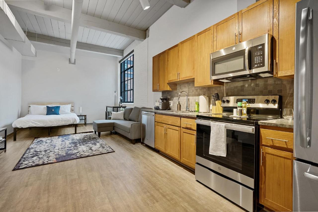 كليفلاند Brooklyn Style Studio Loft Minutes From Firstenergy Stadium 210 المظهر الخارجي الصورة